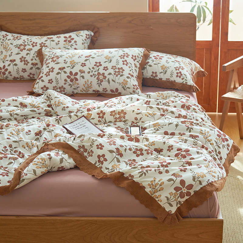 French Lace Soy Quilt B92 02